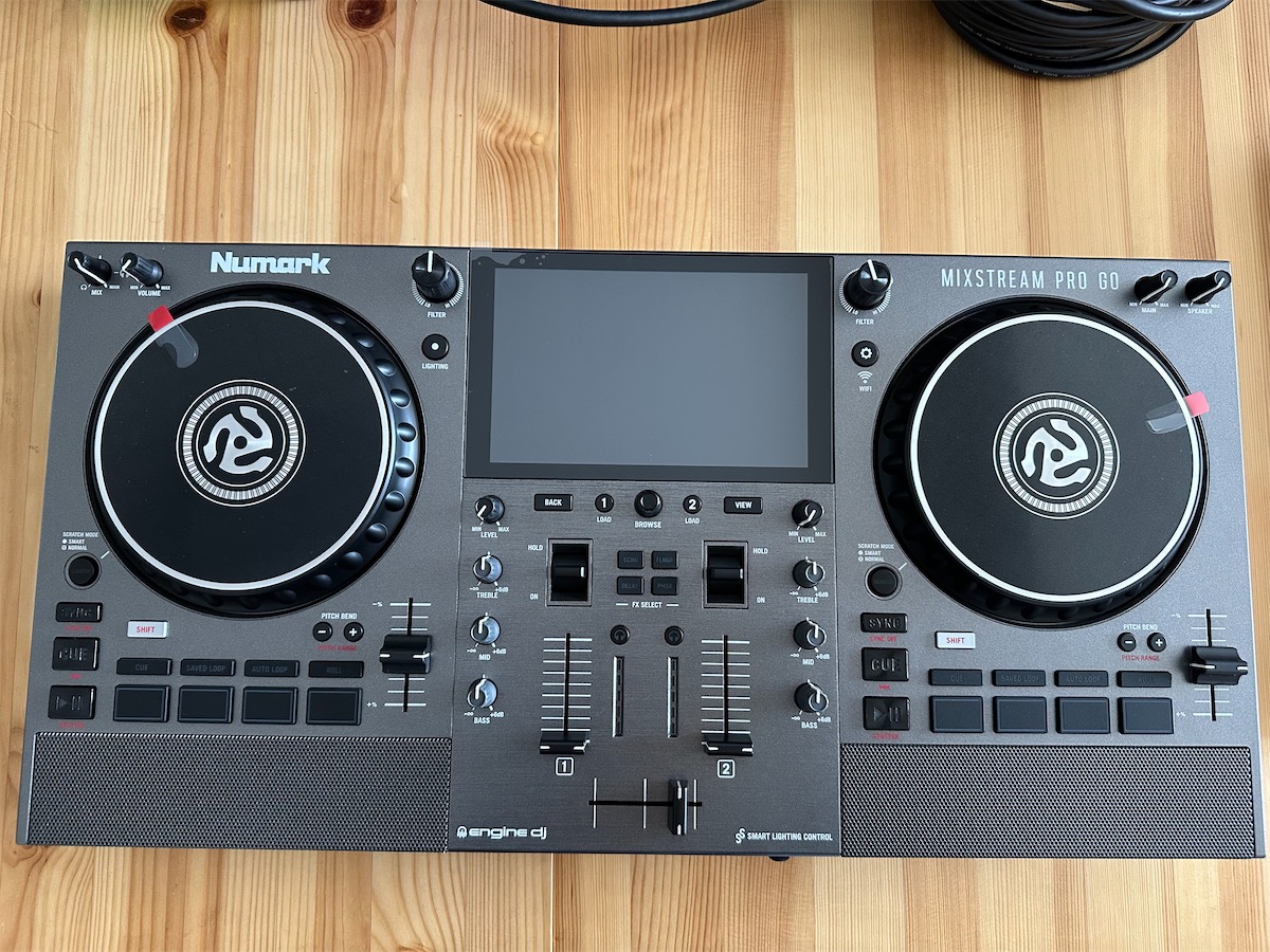 Numark Mixstream Pro Goは初心者にオススメ！コンパクトな